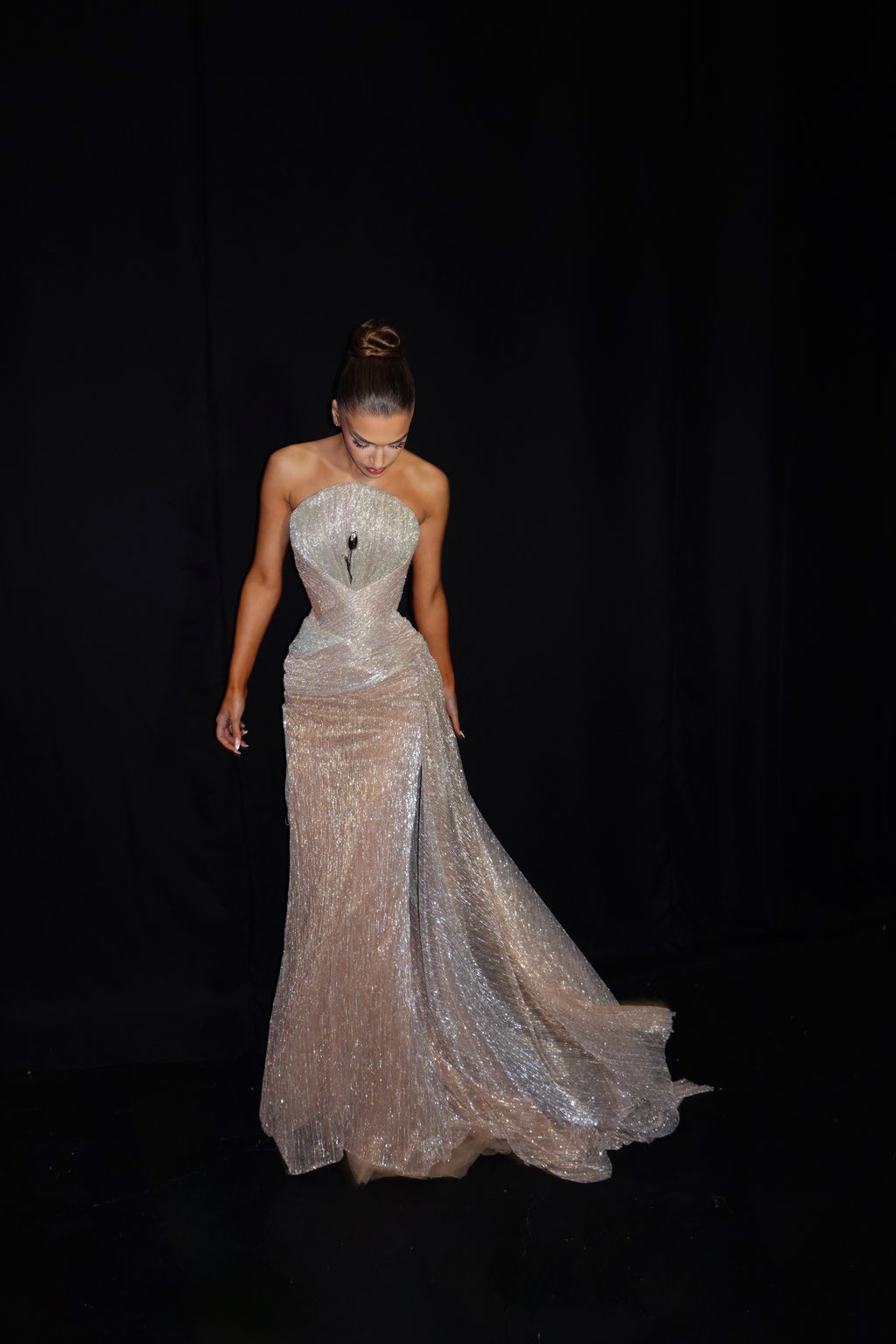 Look007 Lora – Drenusha Xharra